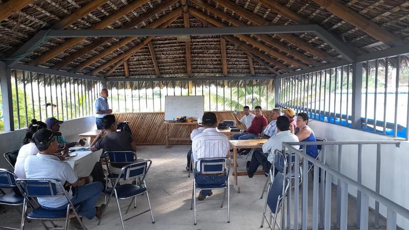 Gaetano Servidio al lavoro in Ecuador