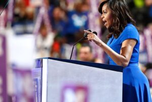 Michelle LaVaughn Robinson è avvocata ed ex first lady statunitense, moglie dell’ex presidente Barack Obama, prima donna afroamericana a diventare first lady.